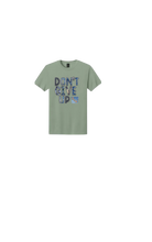 Load image into Gallery viewer, Don’t Give Up Statement Tee